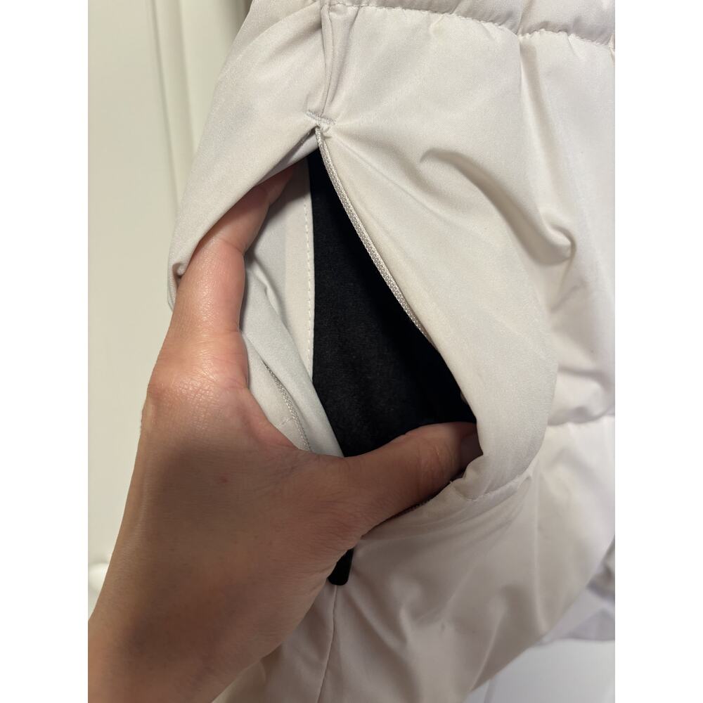 Calvin Klein Jeans Cream Puffer Vest XS - Picture 7 of 9